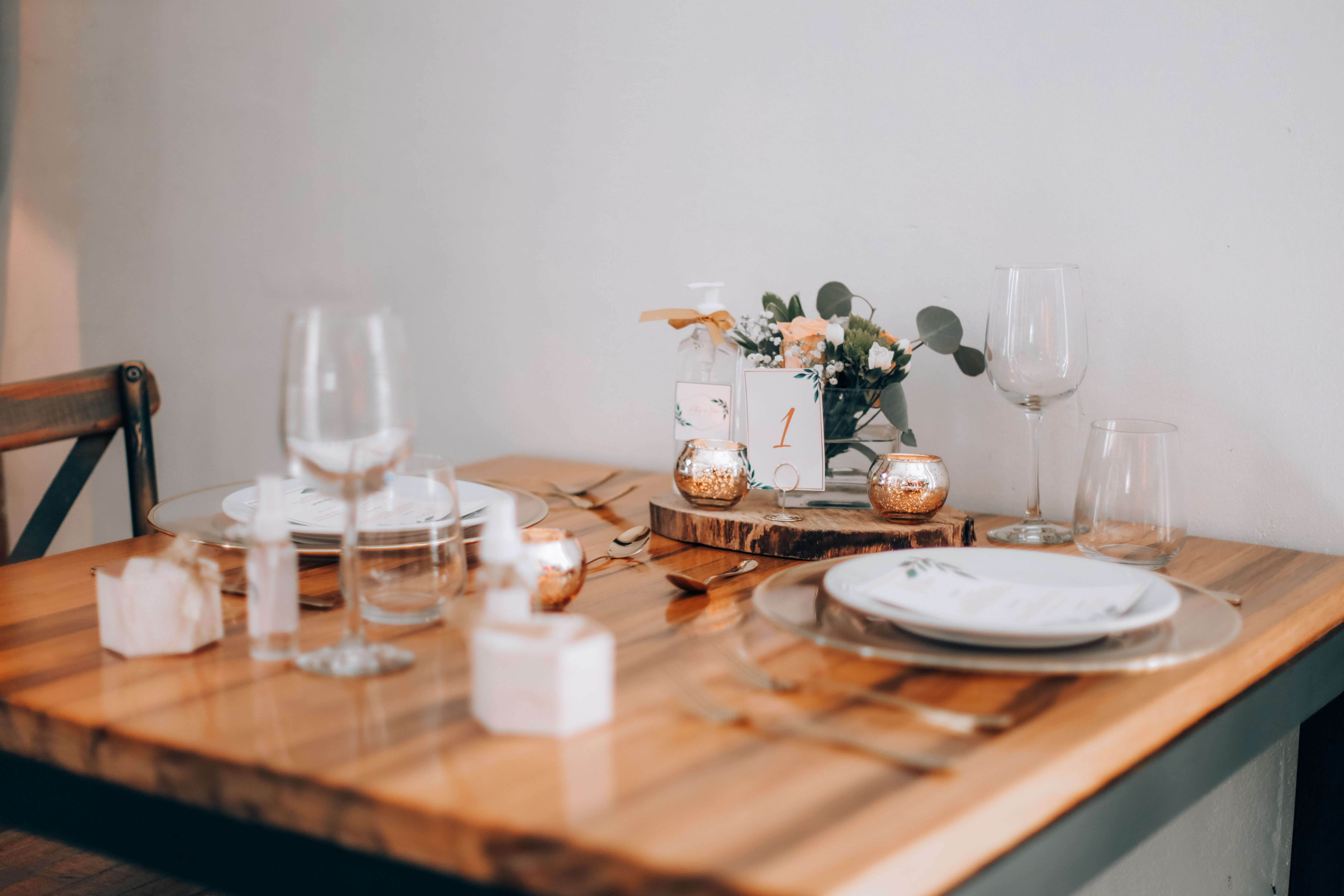private table setting